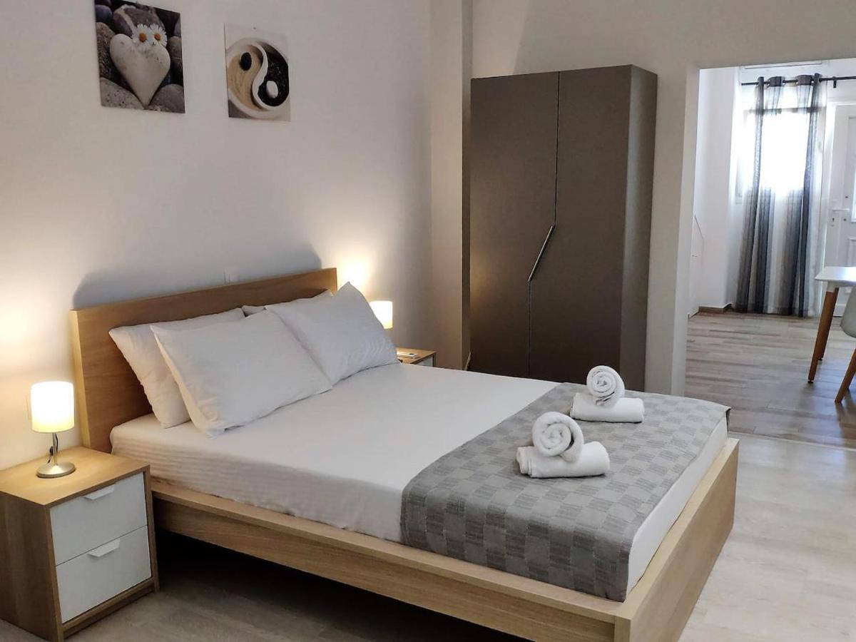 Neva Apartments By The Beach Makrýgialos Exterior foto